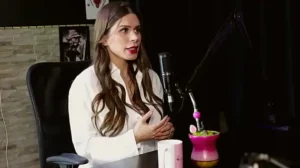 Faz dominação, teve um fetiche do homem se vestir de mulher, a diferença dos relacionamentos, e a sua mentoria… – Pati Ferraz (WATCH ON: SHEER/RED)